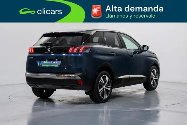 Peugeot 3008 view 5