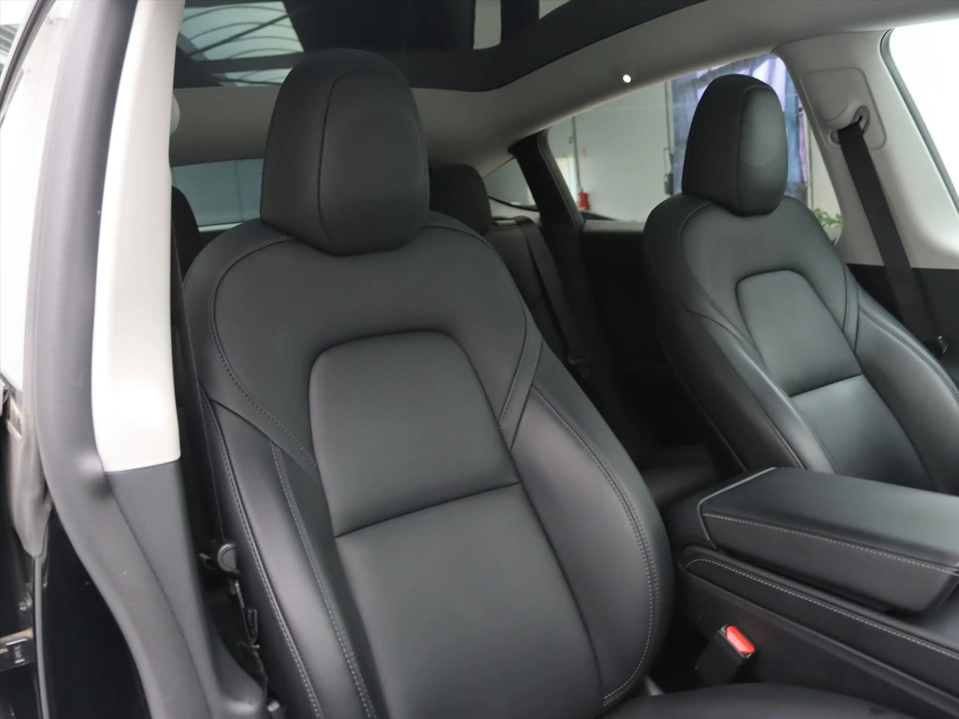 Tesla Model Y Standard RWD Plus 93.5% SoH [ AMD RYZEN+AUTOPILOT+ — photo 17