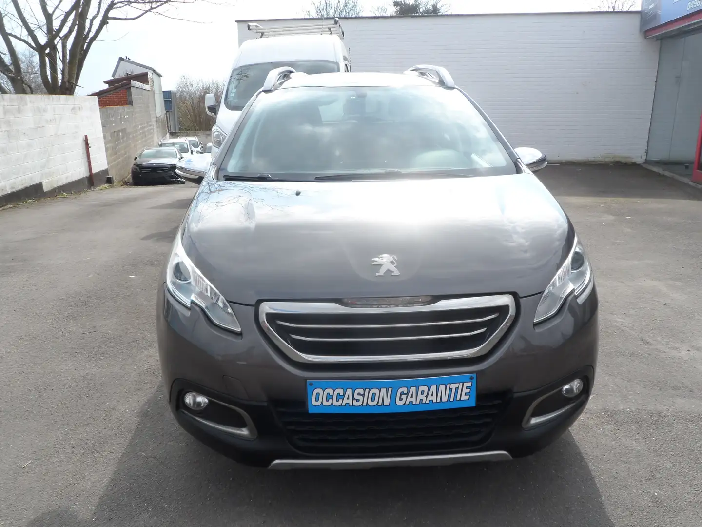 Peugeot 2008 1.2i PureTech Allure S Grijs - 2