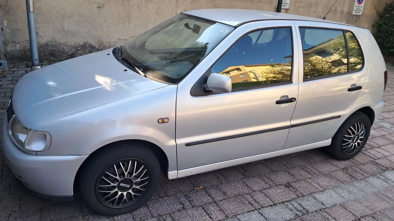 Volkswagen Polo 5p 1.4 Comfort c/2airbag,AC 60cv, foto 3