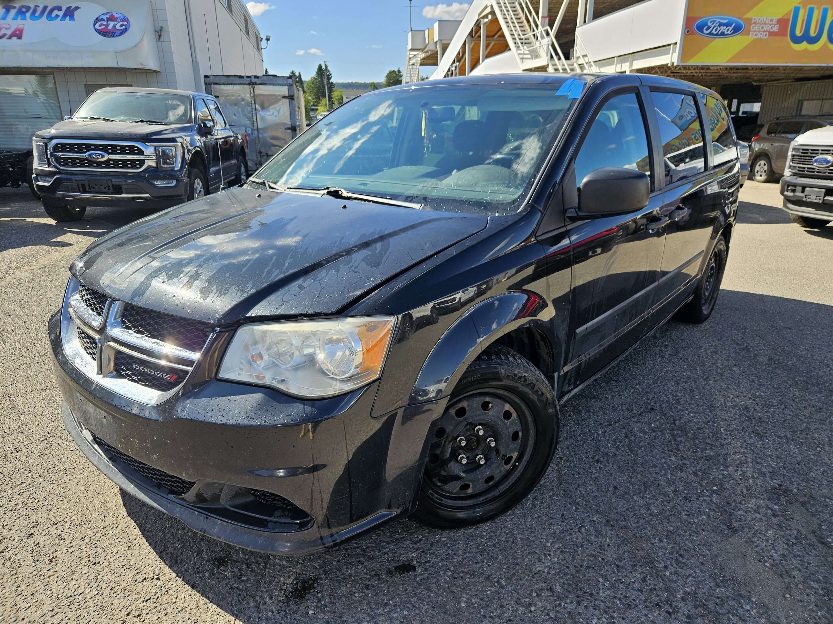  2014 Dodge Grand Caravan SE FWD   