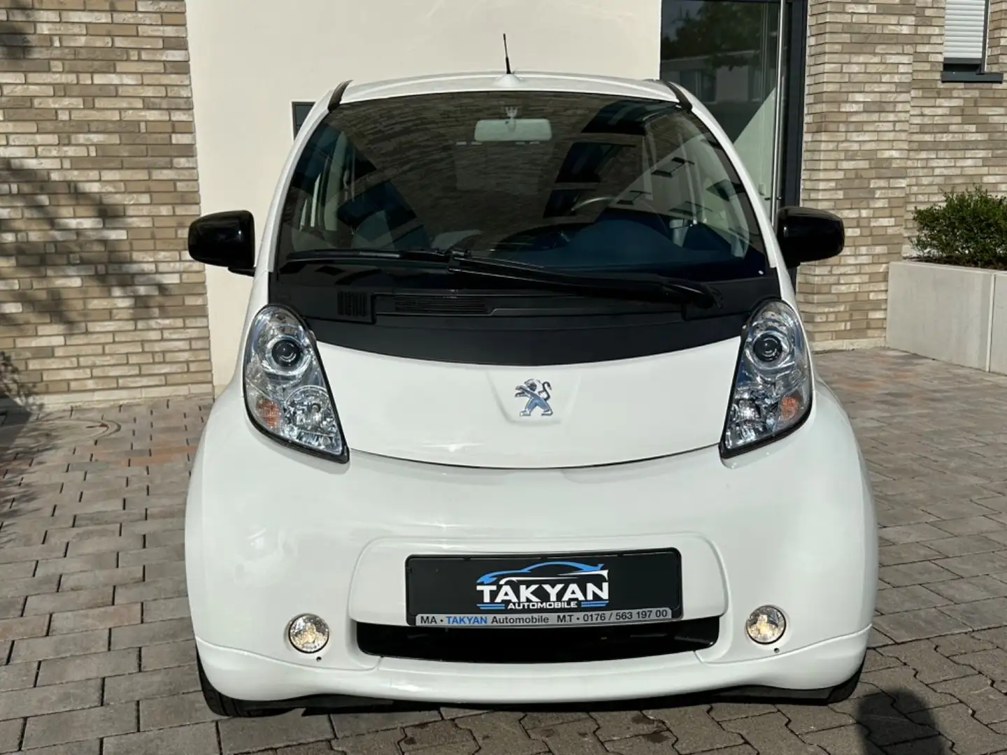 Peugeot iOn Modell 2018*Elektro*Automatik*29tkm* Alb - 2