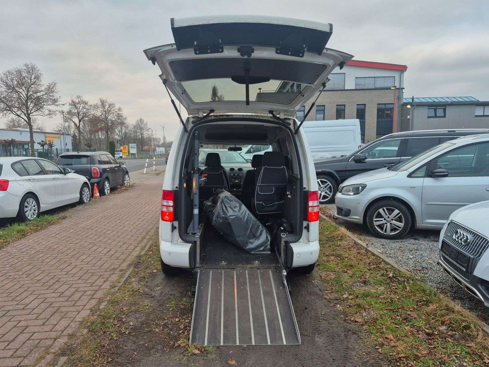 Second hand Volkswagen Caddy 1.6