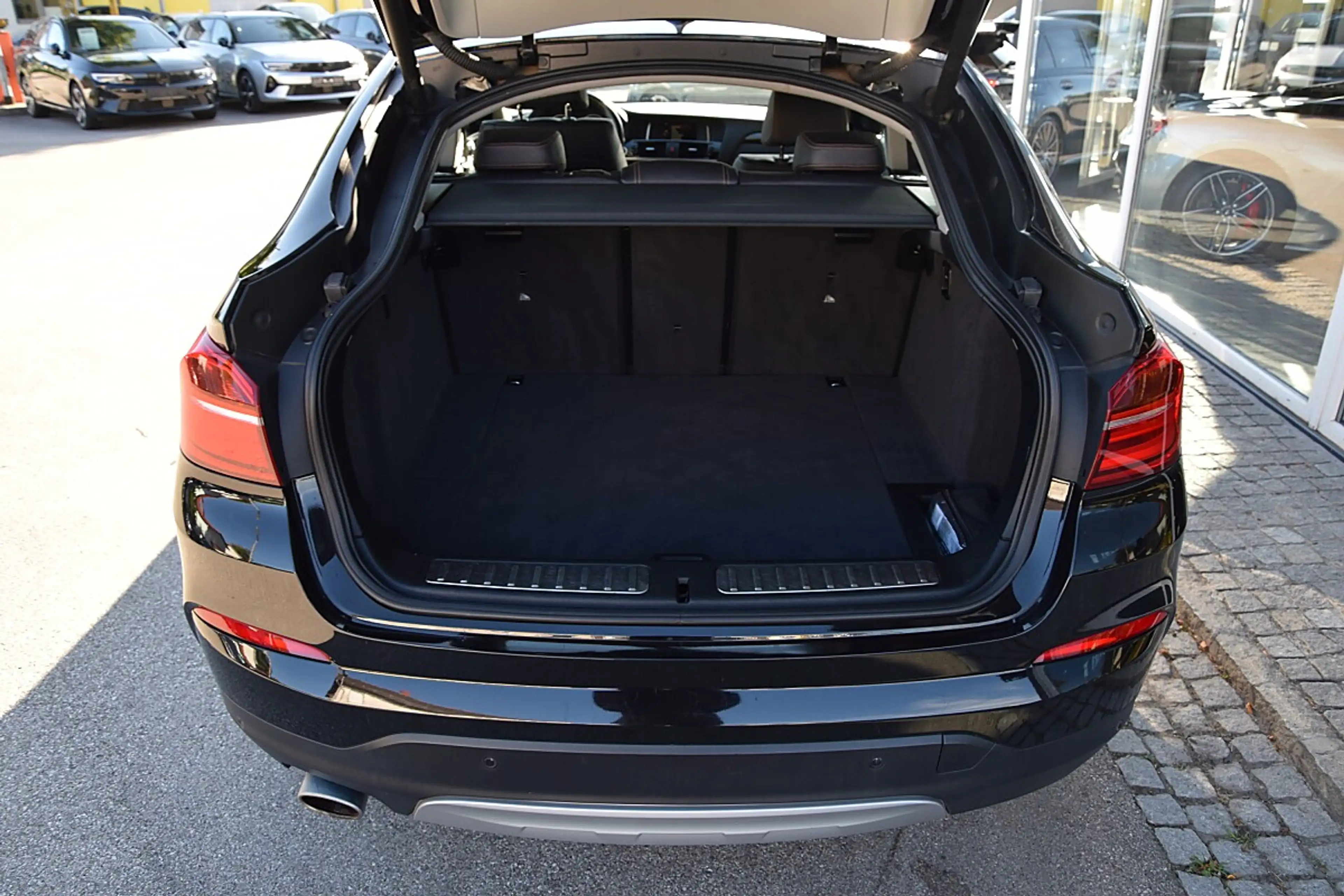 BMW X4 xDrive 20d xLine *Lichtpaket*Regensensor*Xenon* — photo 15