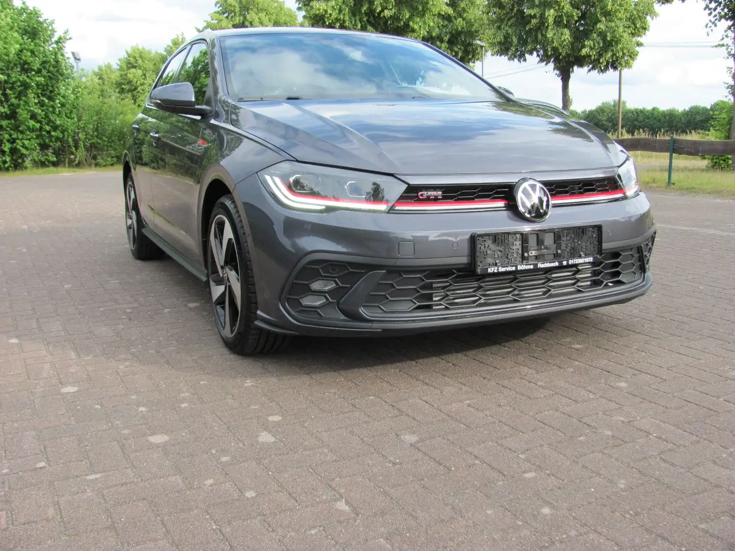 Volkswagen Polo VI GTI 2.0 TSI DSG  MATRIX LED ACC PDC Grijs - 1