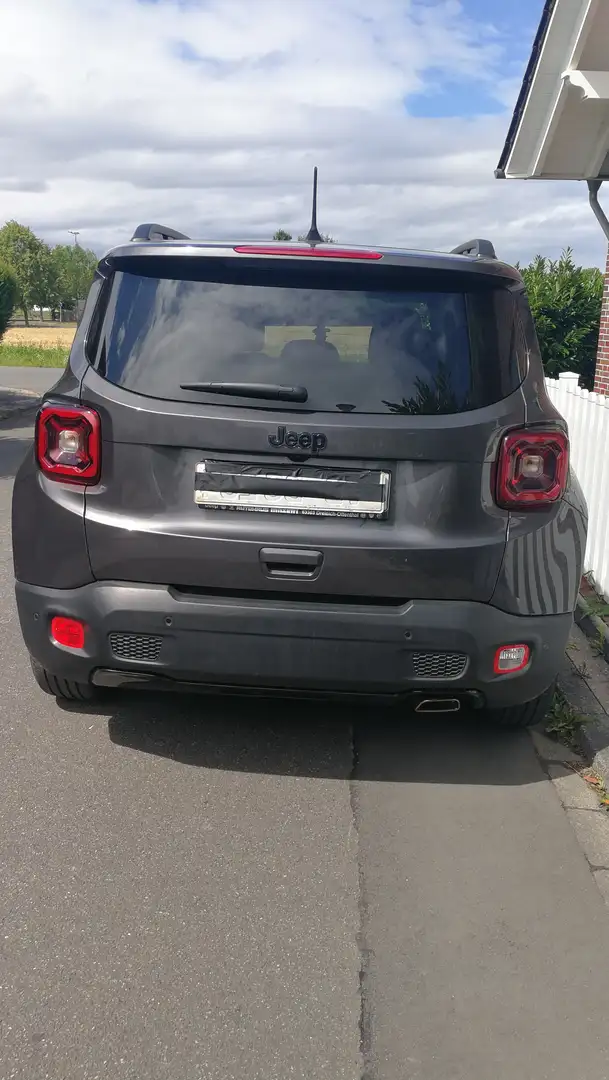 Jeep Renegade Renegade 1.0 T-GDI Limited Grau - 2