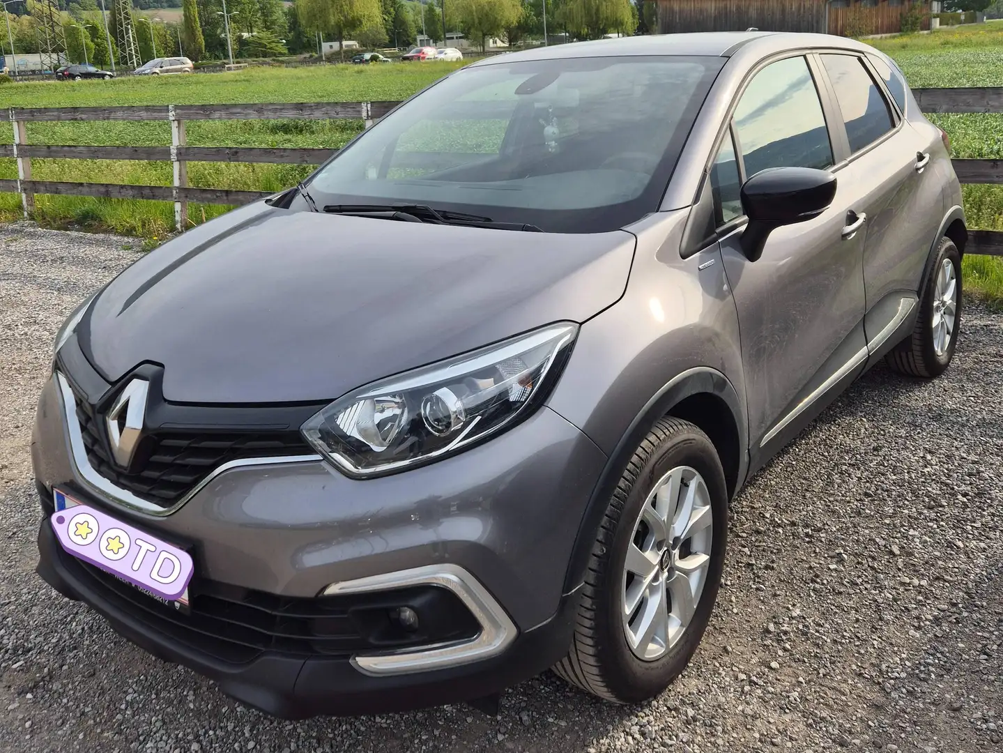 Renault Captur Captur ENERGY TCe 90 Limited Grau - 1
