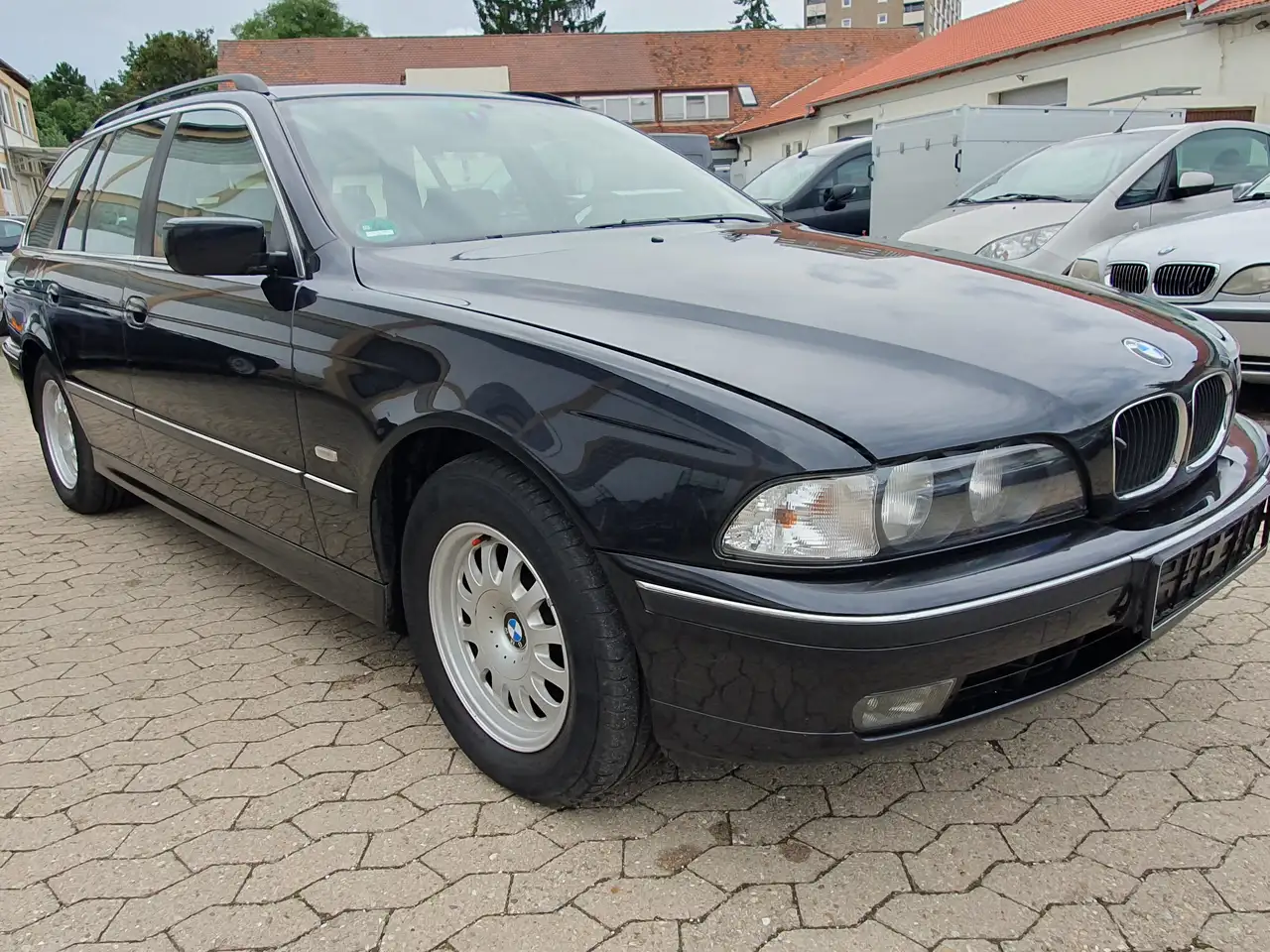 BMW 520i touring, foto 2