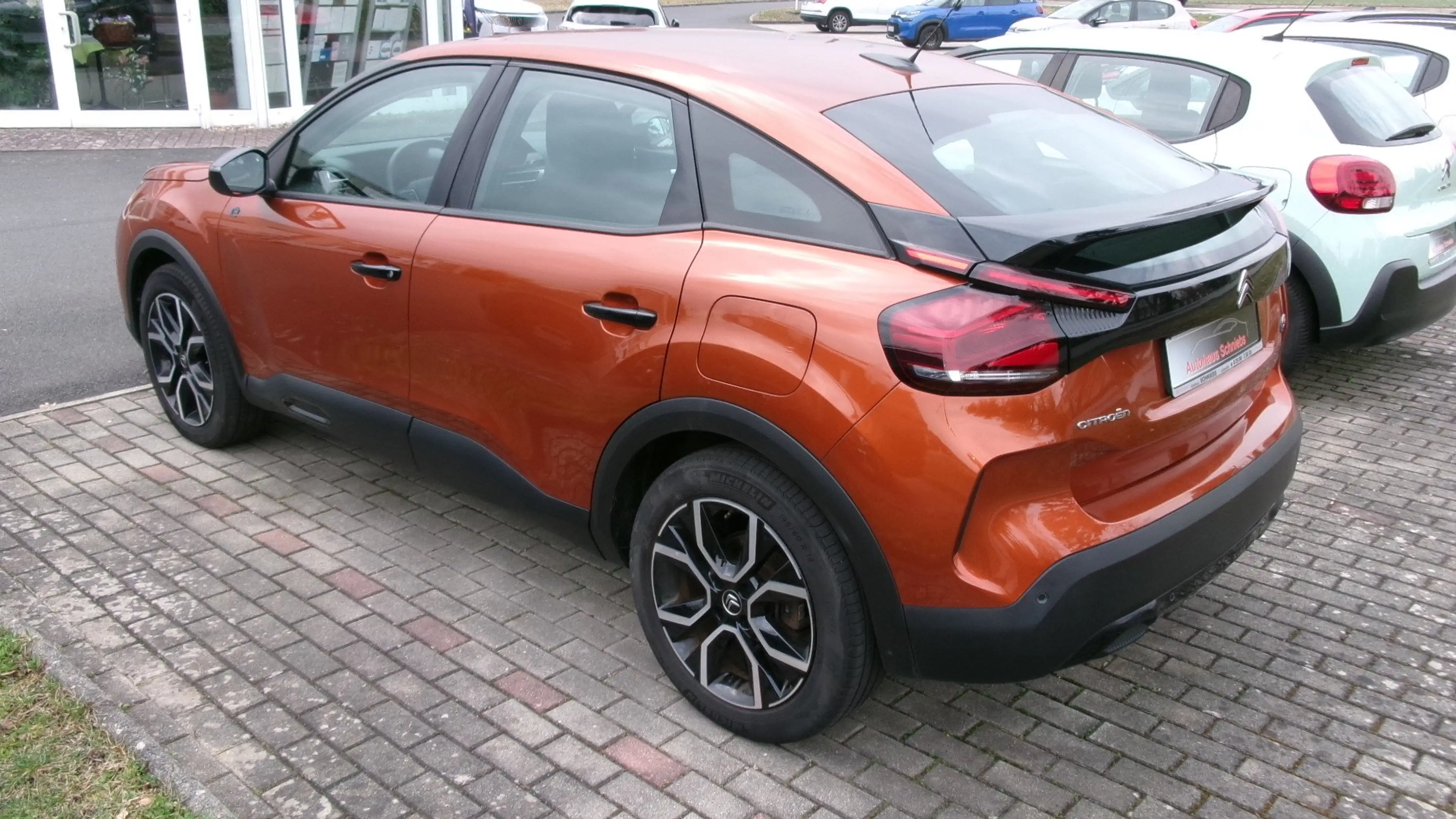 Citroen E-C4 Electric e-C4 136 FEEL — photo 3