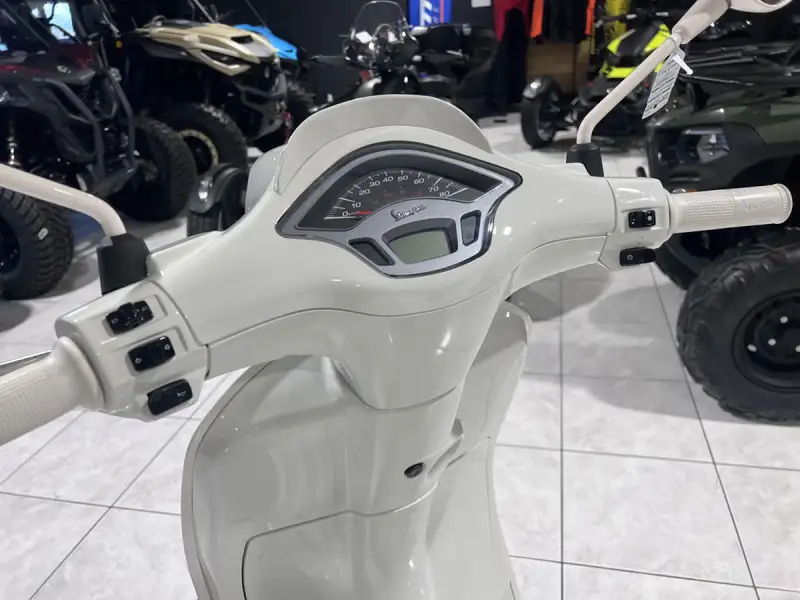 Vespa Sprint 50 - foto 6