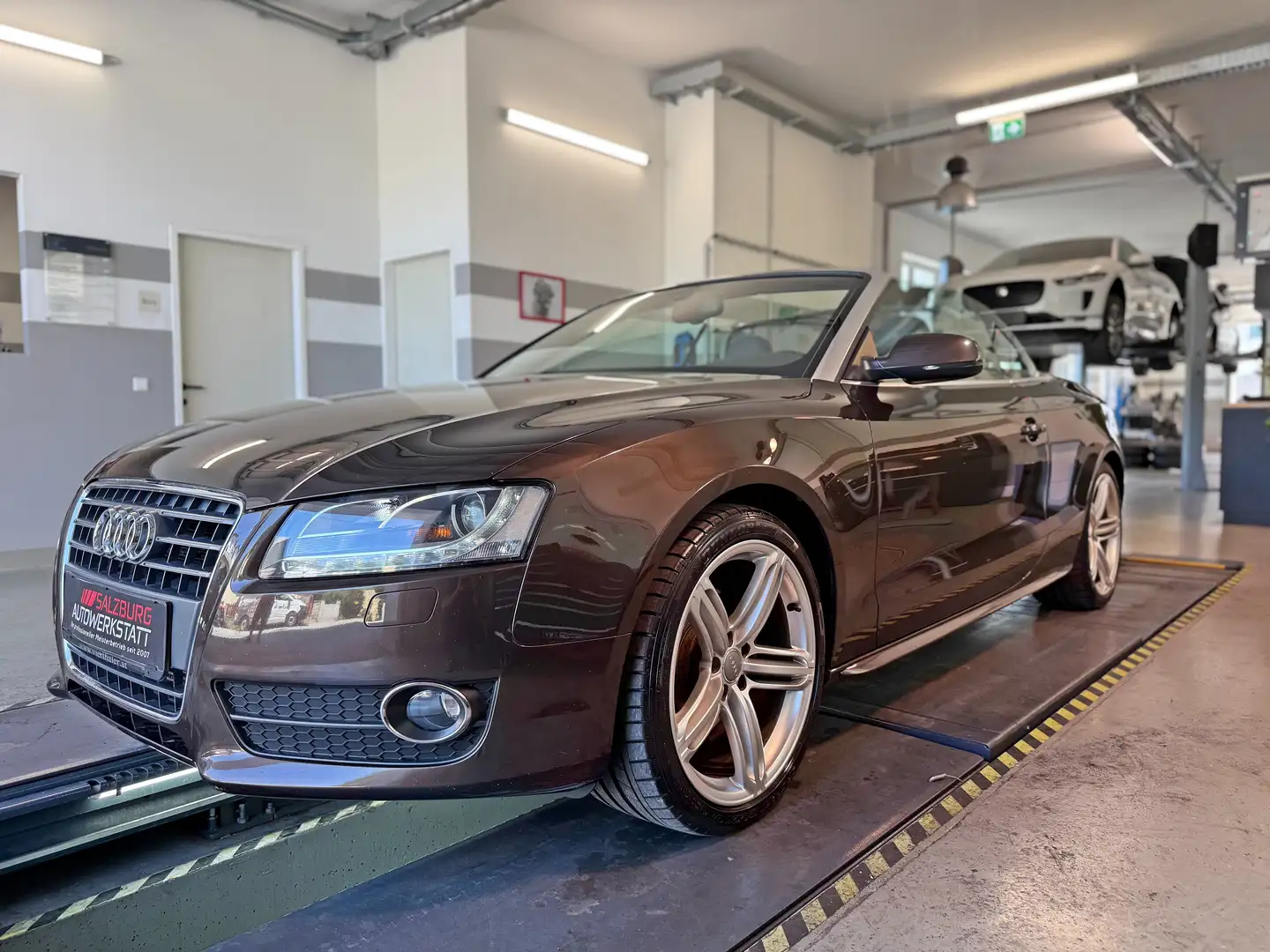 Audi A5 Cabrio 1,8 TFSI S-LINE | 8-fach | §57a: 03.26 Braun - 2