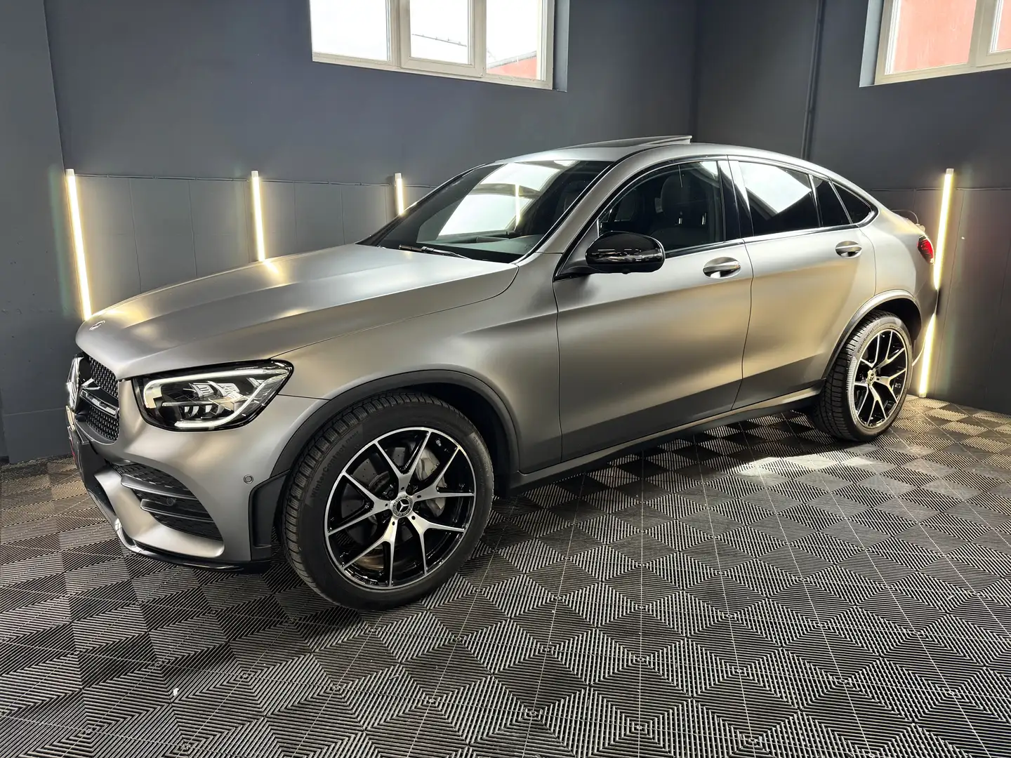 Mercedes-Benz GLC 300 GLC 300 4Matic 1.Besitz/AMG/Burmester/LED/Kamera Grau - 2