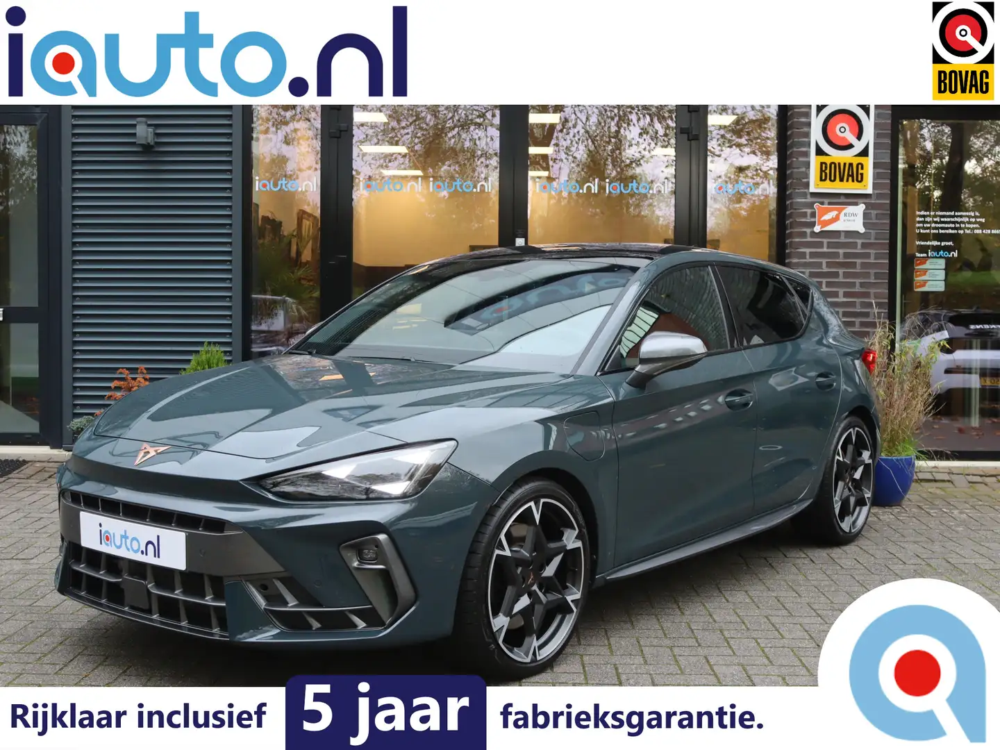 CUPRA Leon 1.5 TSI e-Hybrid 272pk VZ Performance Pano/Matrix Bleu - 1