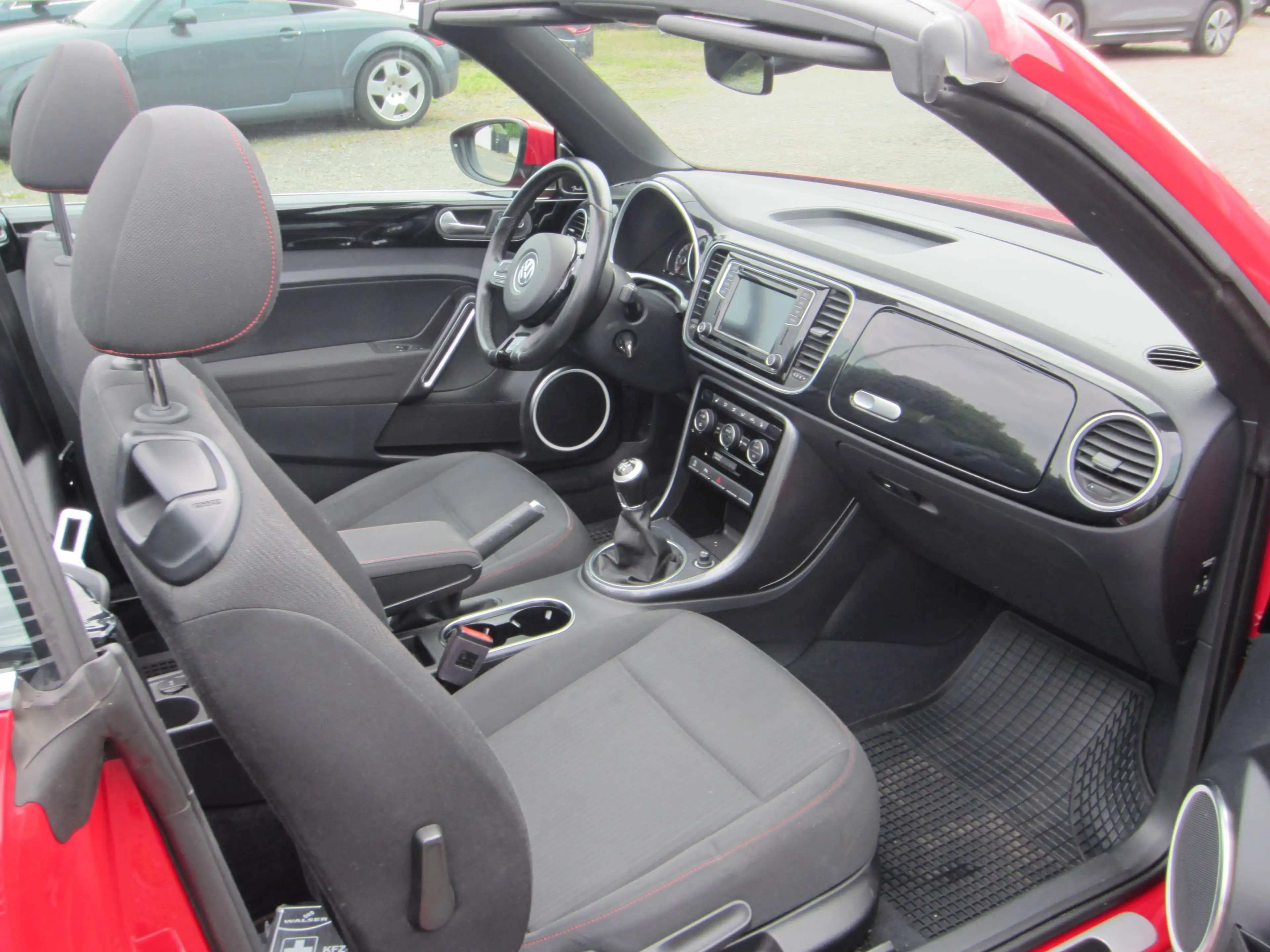 Volkswagen Beetle Design BMT/Start-Stopp Dach elektrisch — photo 12