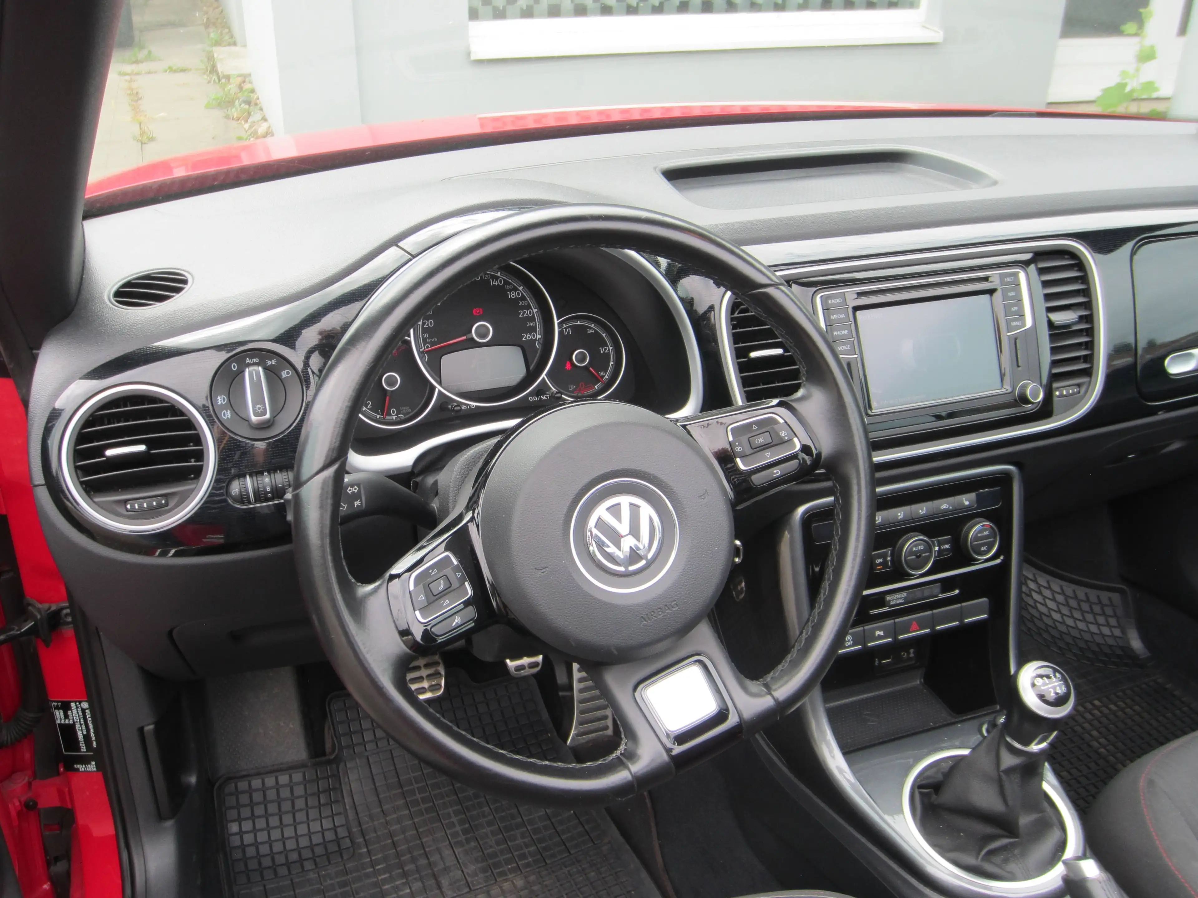 Volkswagen Beetle Design BMT/Start-Stopp Dach elektrisch — photo 13