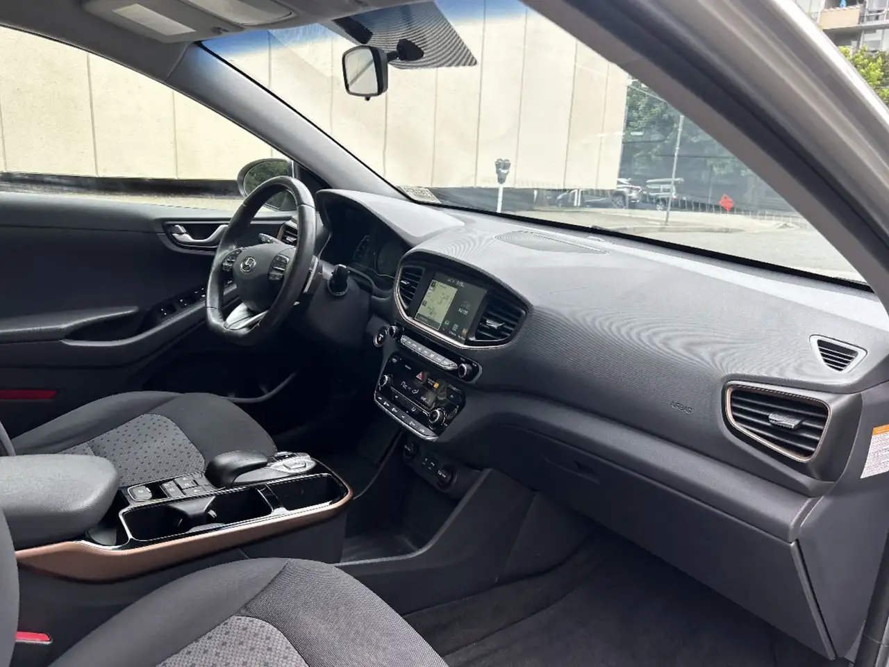 Hyundai IONIQ fotografie Hyundai IONIQ