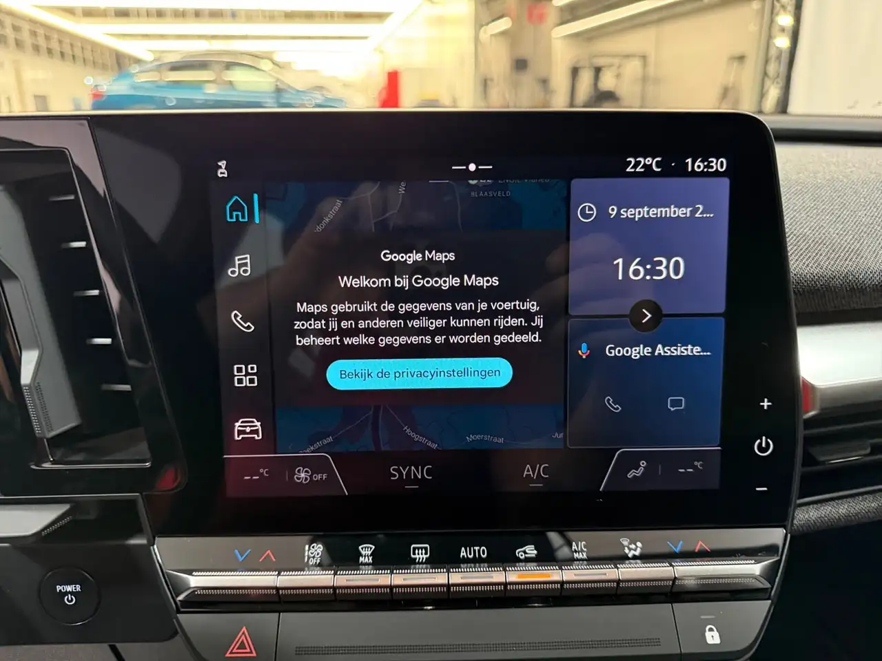 Renault Megane R130 Optimum Charge Evolution 60 kWh ** ACC K..., миниатюра 23