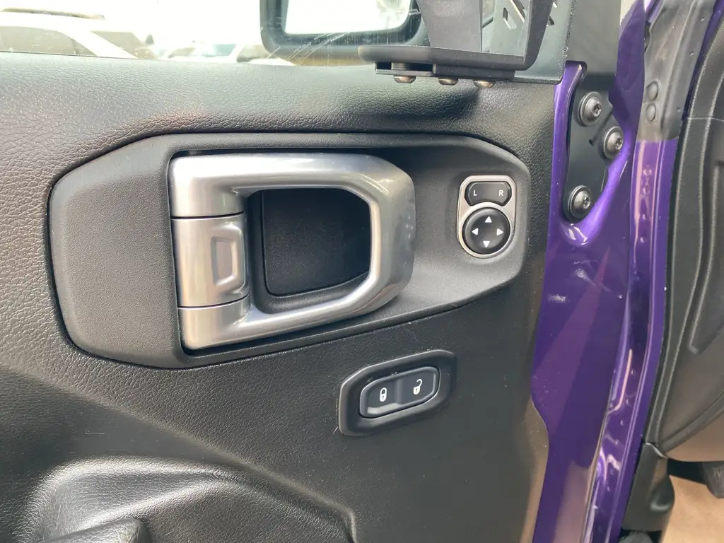2023 Jeep Wrangler Unlimited Rubicon | Rear Cam | Push Start | Heated Steering — photo 6