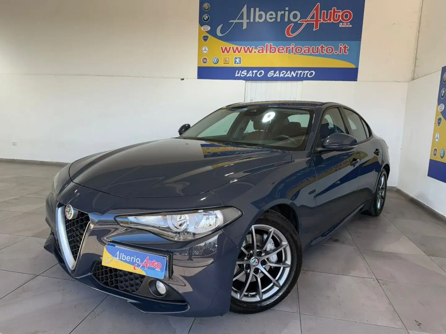 Alfa Romeo Giulia 2.2 Turbodiesel 150 CV Super Grau - 1