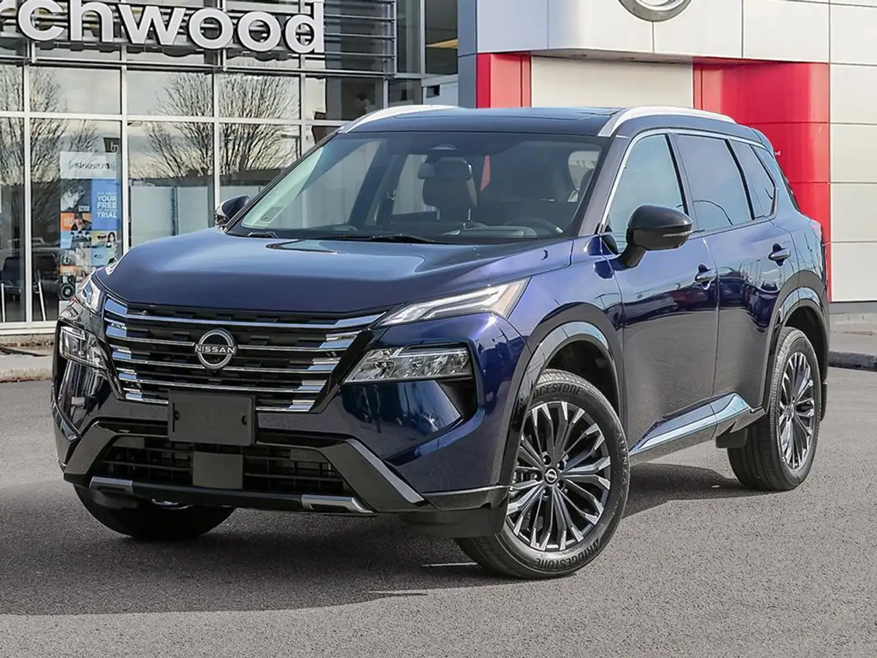 Nissan Rogue снимка Nissan Rogue