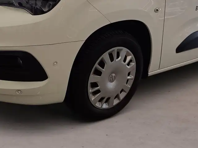Opel Combo Life view 5