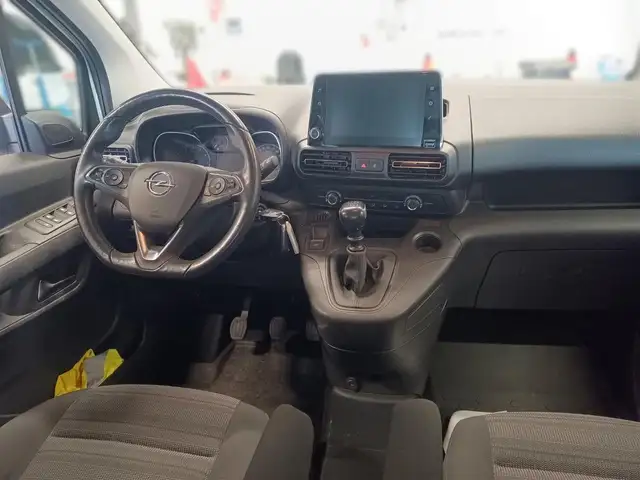 Opel Combo Life view 4