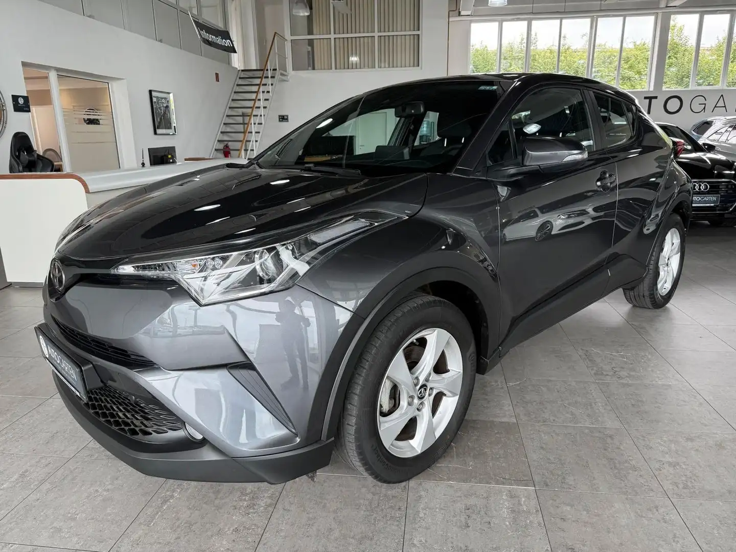 Toyota C-HR Flow*Navi&Kamera*Tempomat Gris - 1