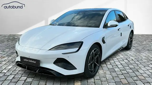 BYD Seal EV Design Wärmepumpe Alu LED NAV Kamera360°