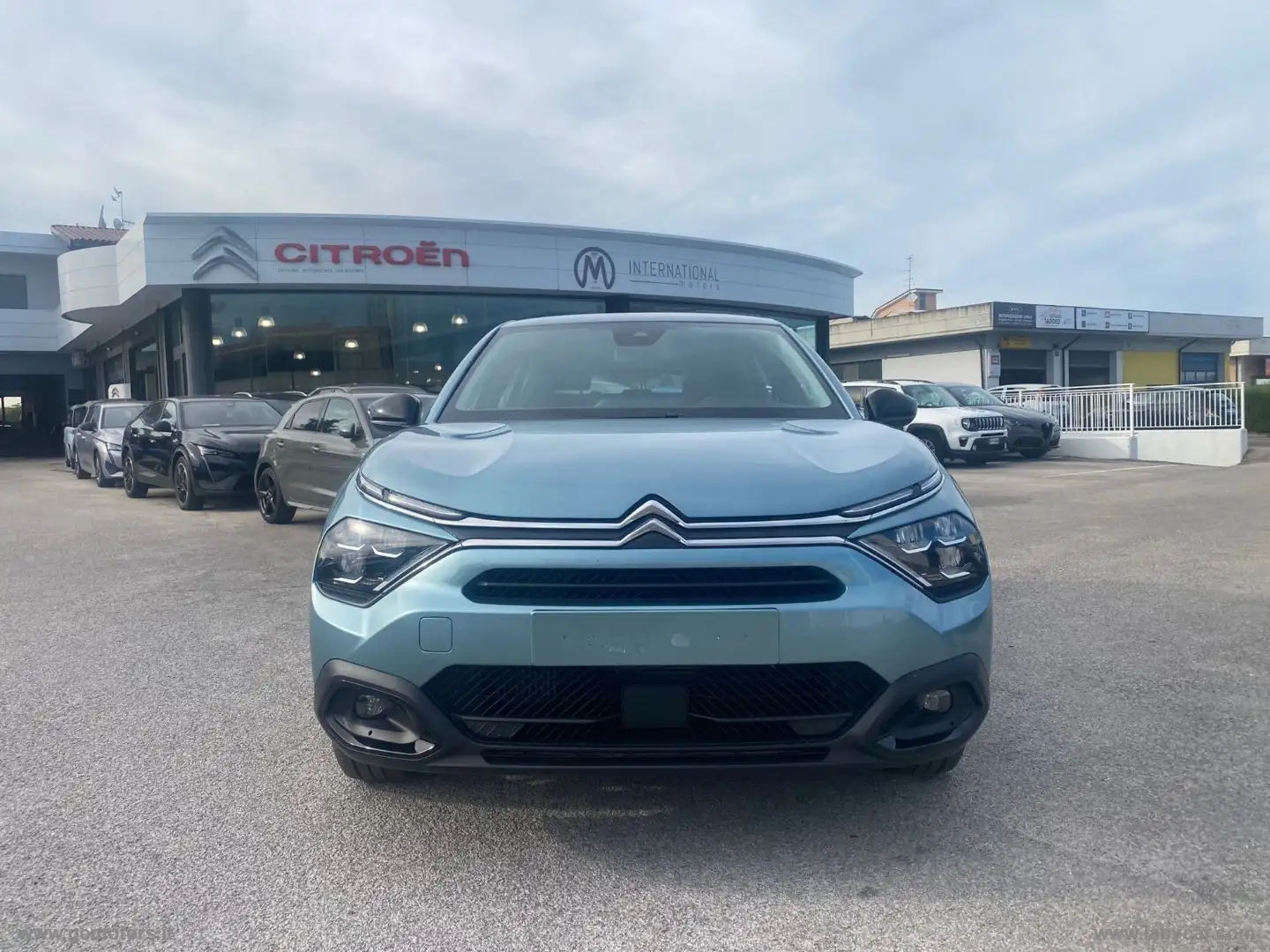 Citroen C4 PureTech 130 S&S Plus Bleu - 2