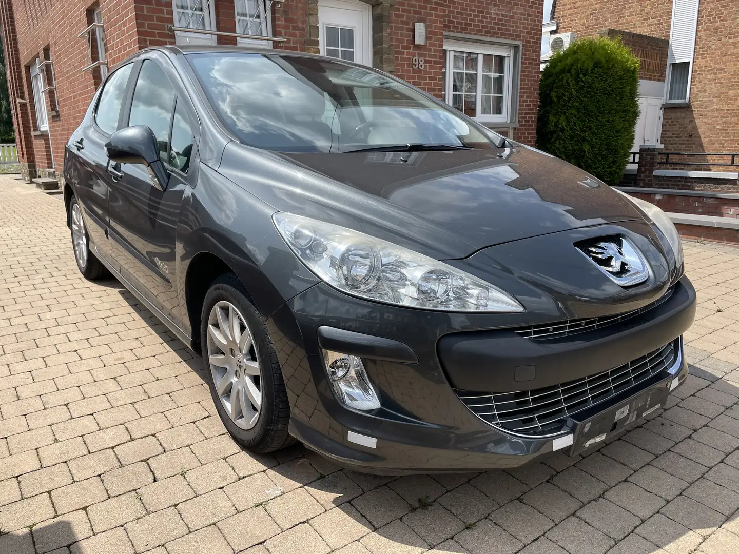 Peugeot 308 1.6 HDi Oxygo Euro5/1er prop/carnet d’entretien - 2