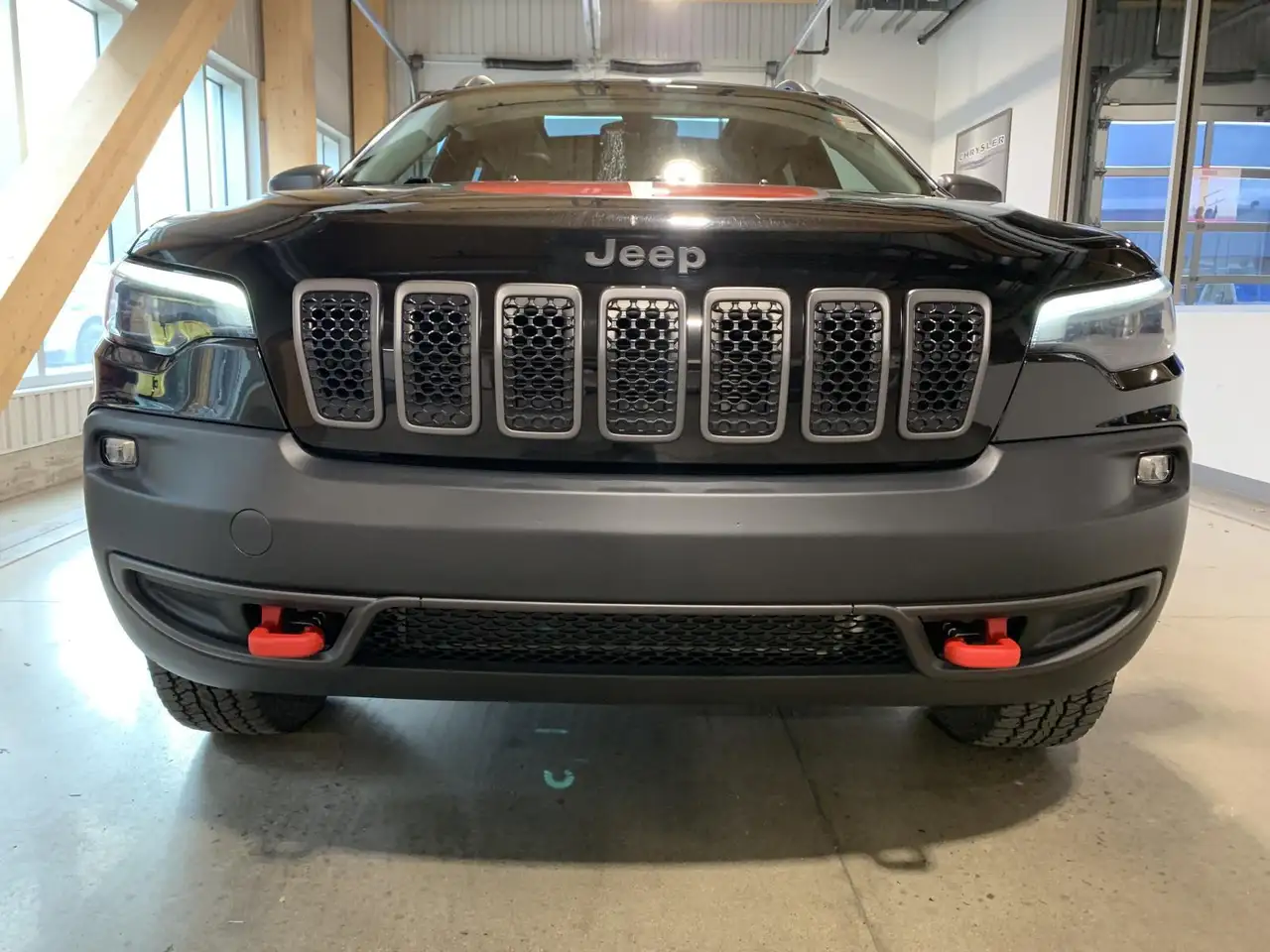 Jeep Cherokee снимка Jeep Cherokee