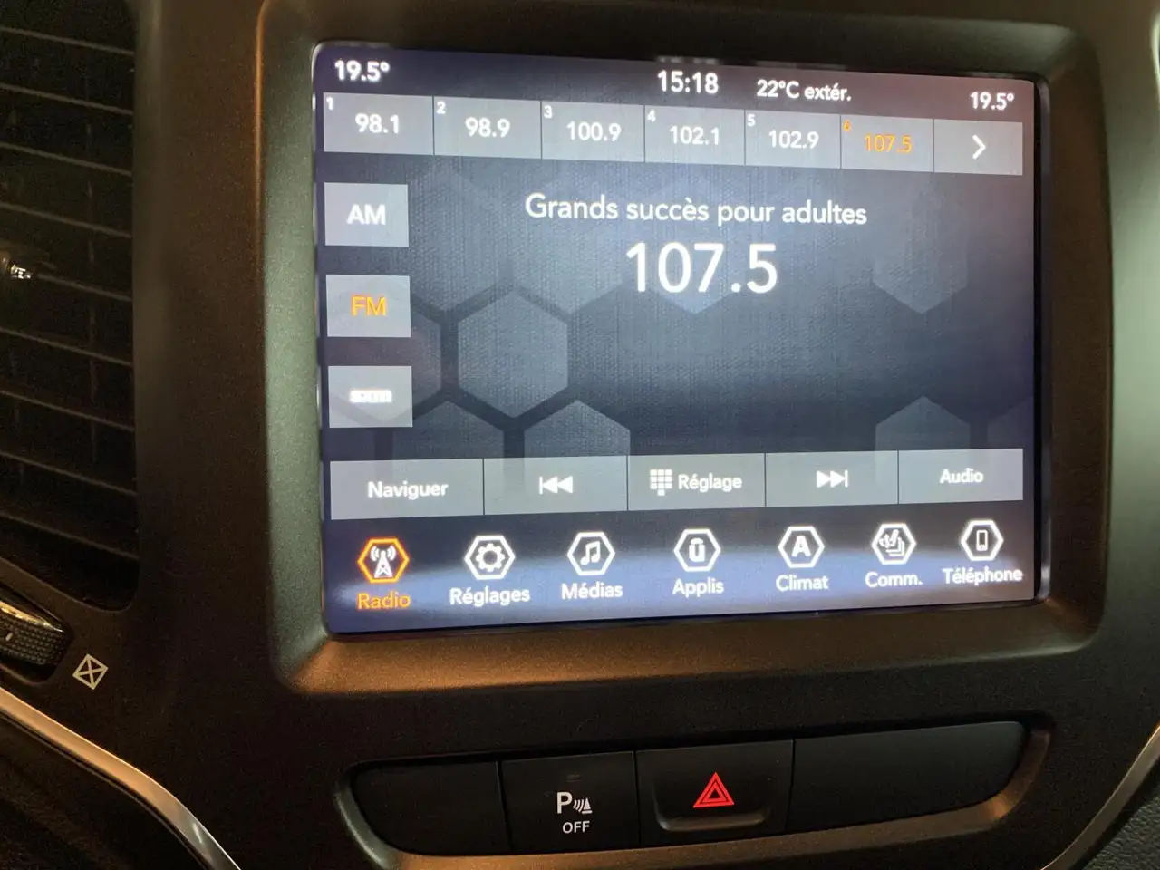 Jeep Cherokee снимка Jeep Cherokee