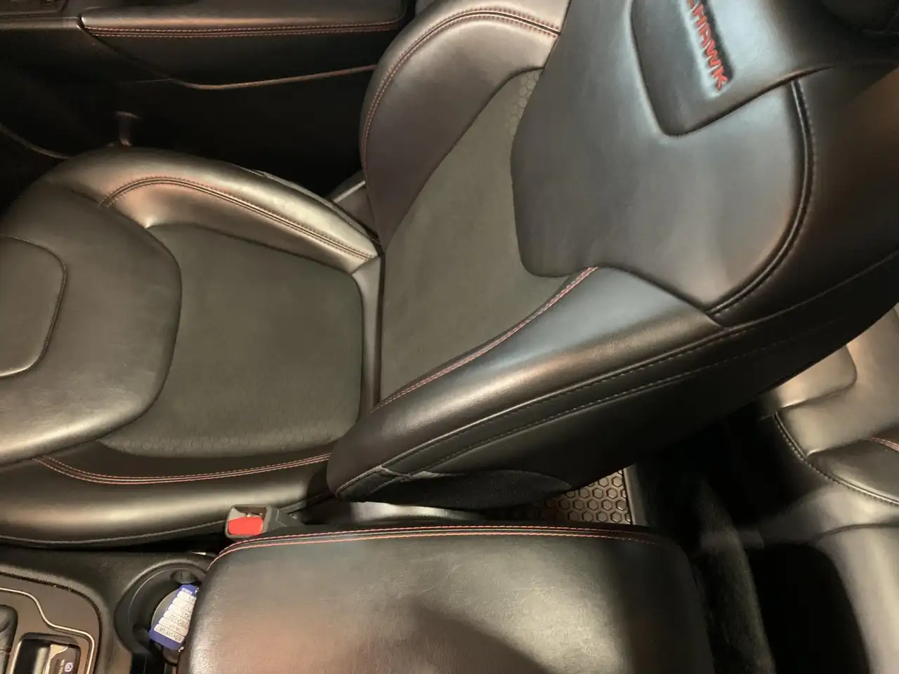 Jeep Cherokee снимка Jeep Cherokee
