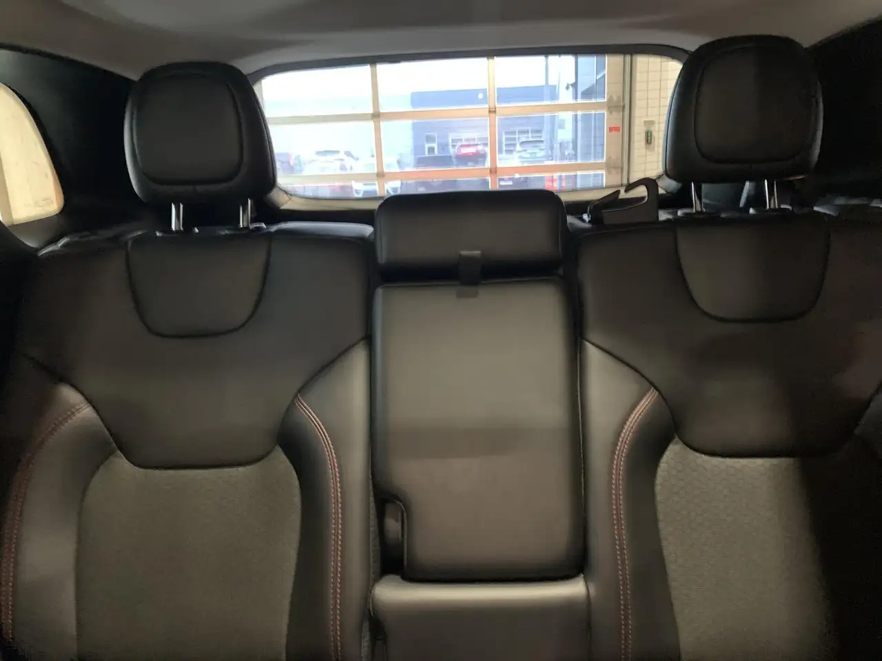Jeep Cherokee снимка Jeep Cherokee