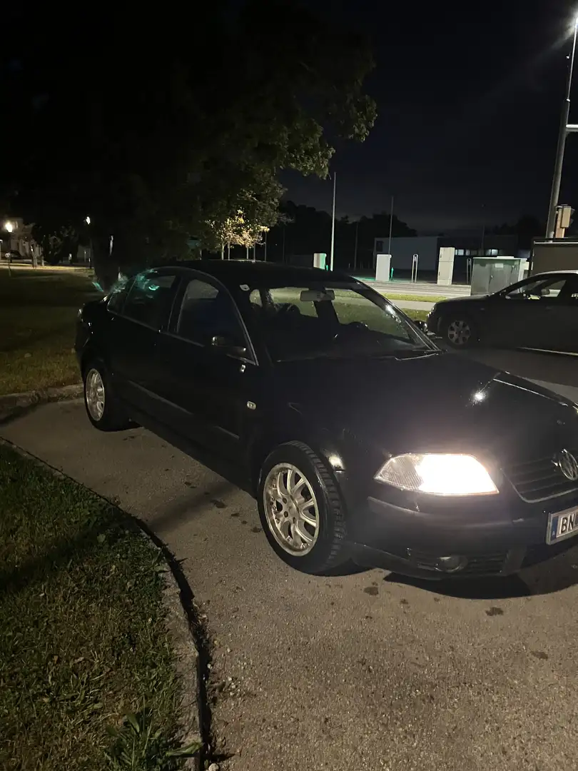 Volkswagen Passat 1,9 TDI PD Highline - 2