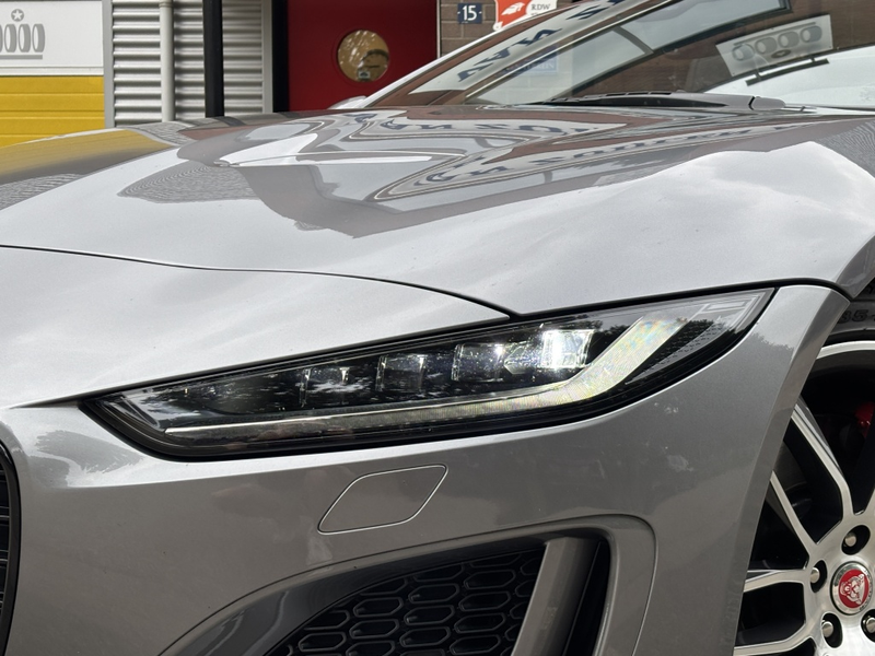 Jaguar F-Type P450 V8 AWD Cabriolet R-Dynamic — photo 7