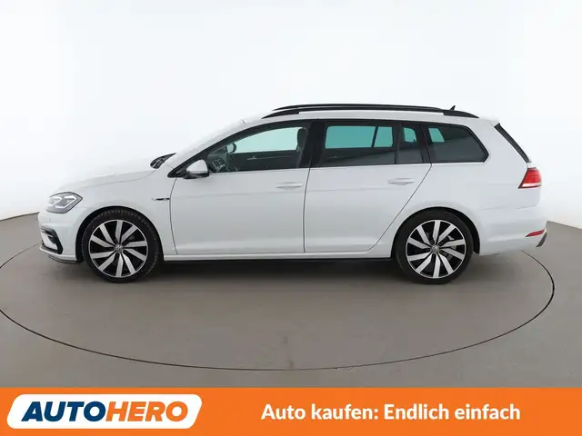 Volkswagen Golf view 3