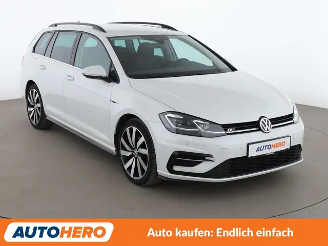 Volkswagen Golf view 8