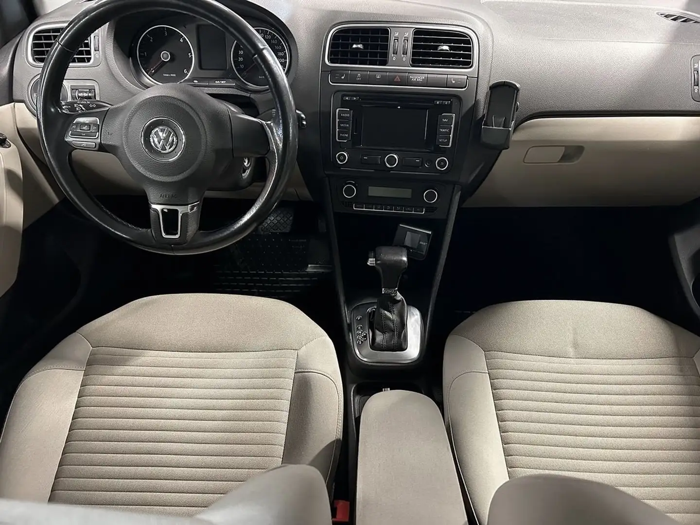 Volkswagen Polo Polo 5p 1.6 tdi Highline 90cv dsg Gris - 2