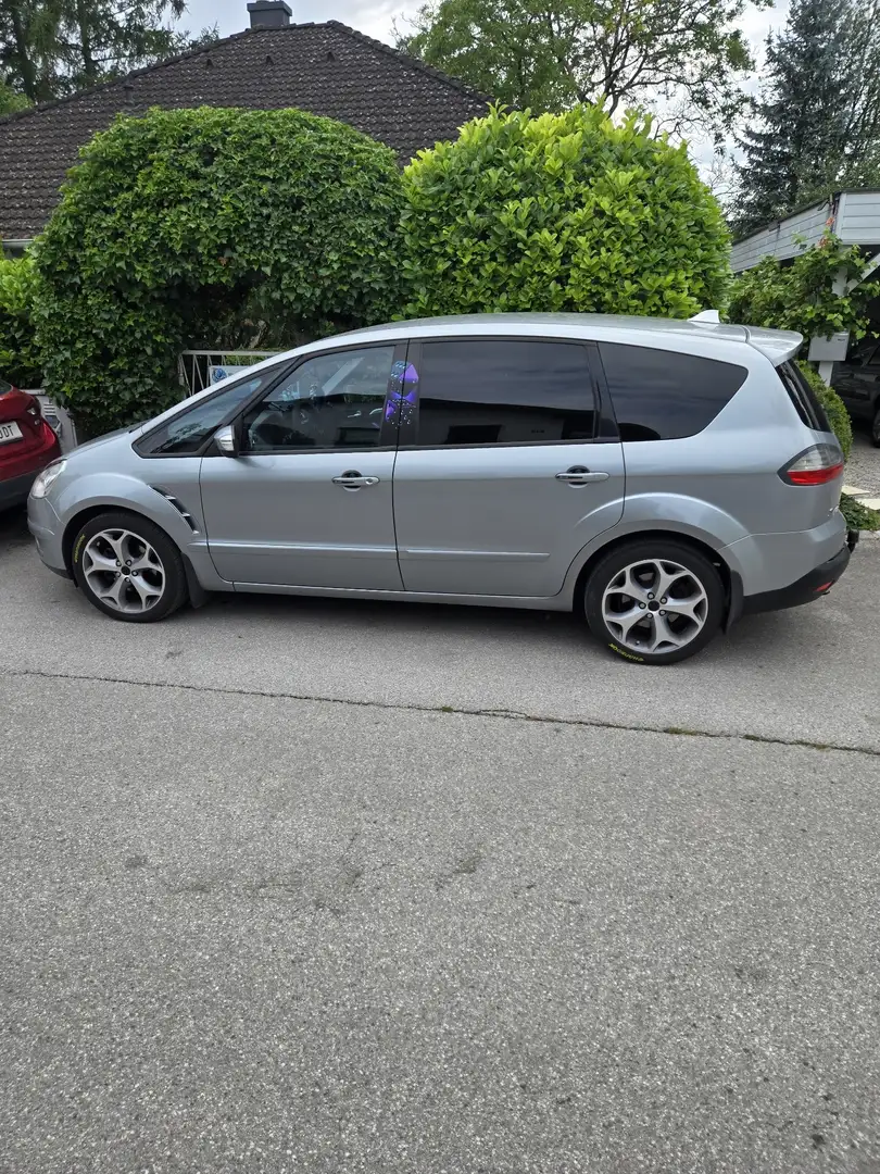 Ford S-Max Titanium 2,0 TDCi DPF - 2