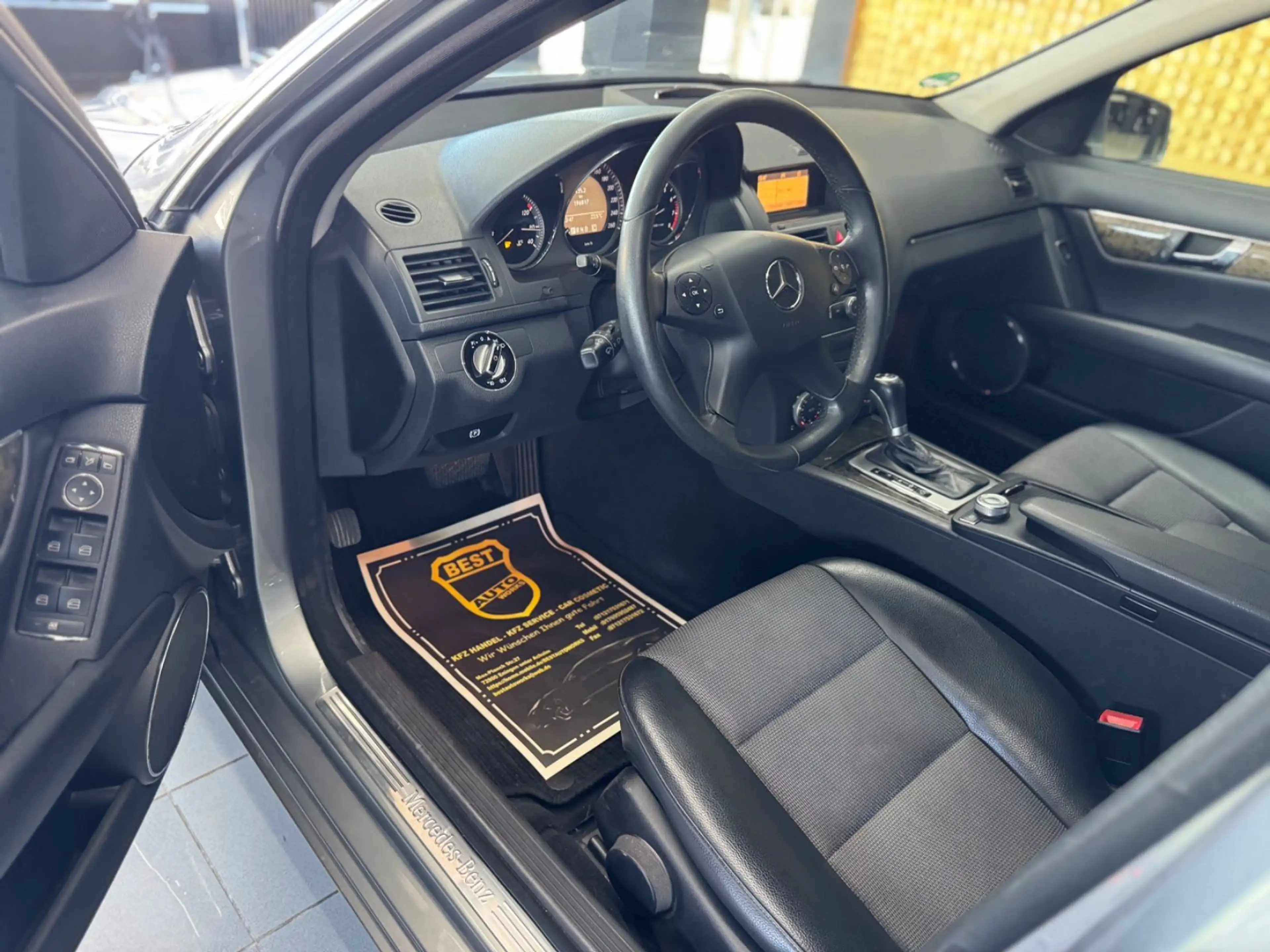 Mercedes-Benz C 250 CGI BlueEfficiency*KLIMA*SHZ*PDC*BI-XENON — photo 12