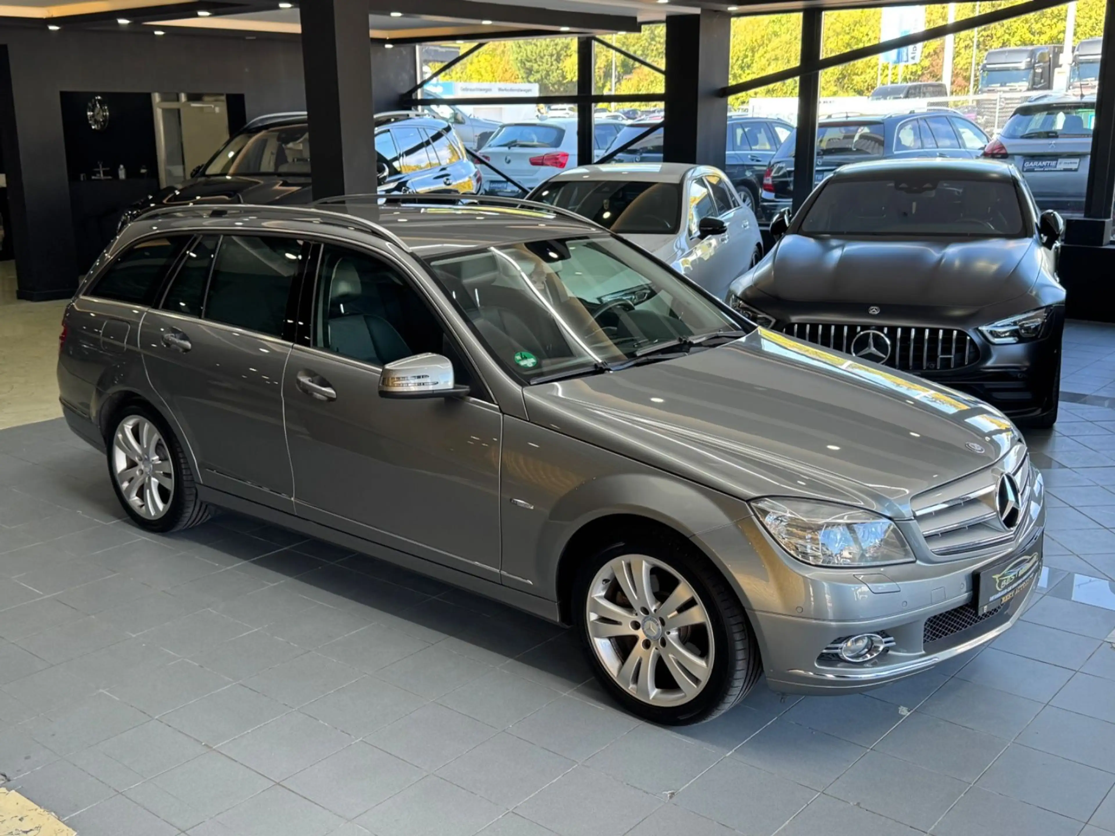 Mercedes-Benz C 250 CGI BlueEfficiency*KLIMA*SHZ*PDC*BI-XENON — photo 5