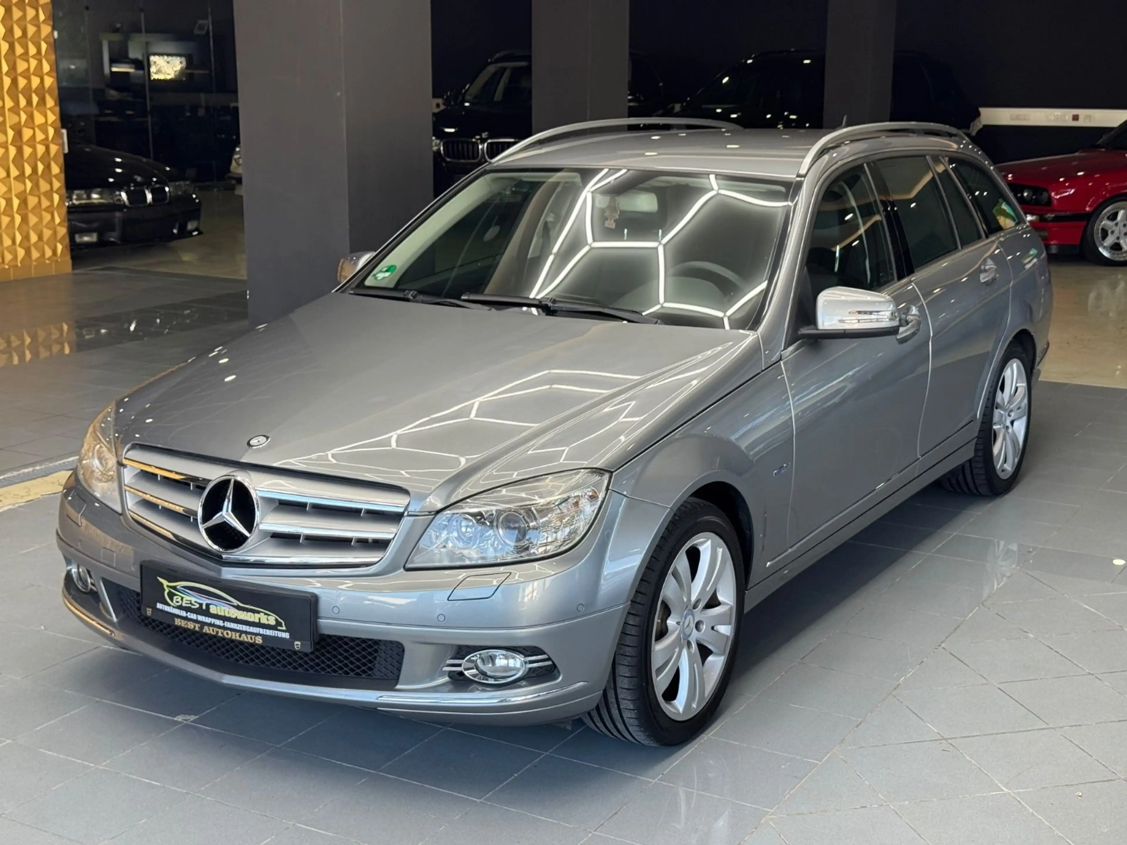 Mercedes-Benz C 250 CGI BlueEfficiency*KLIMA*SHZ*PDC*BI-XENON — photo 2