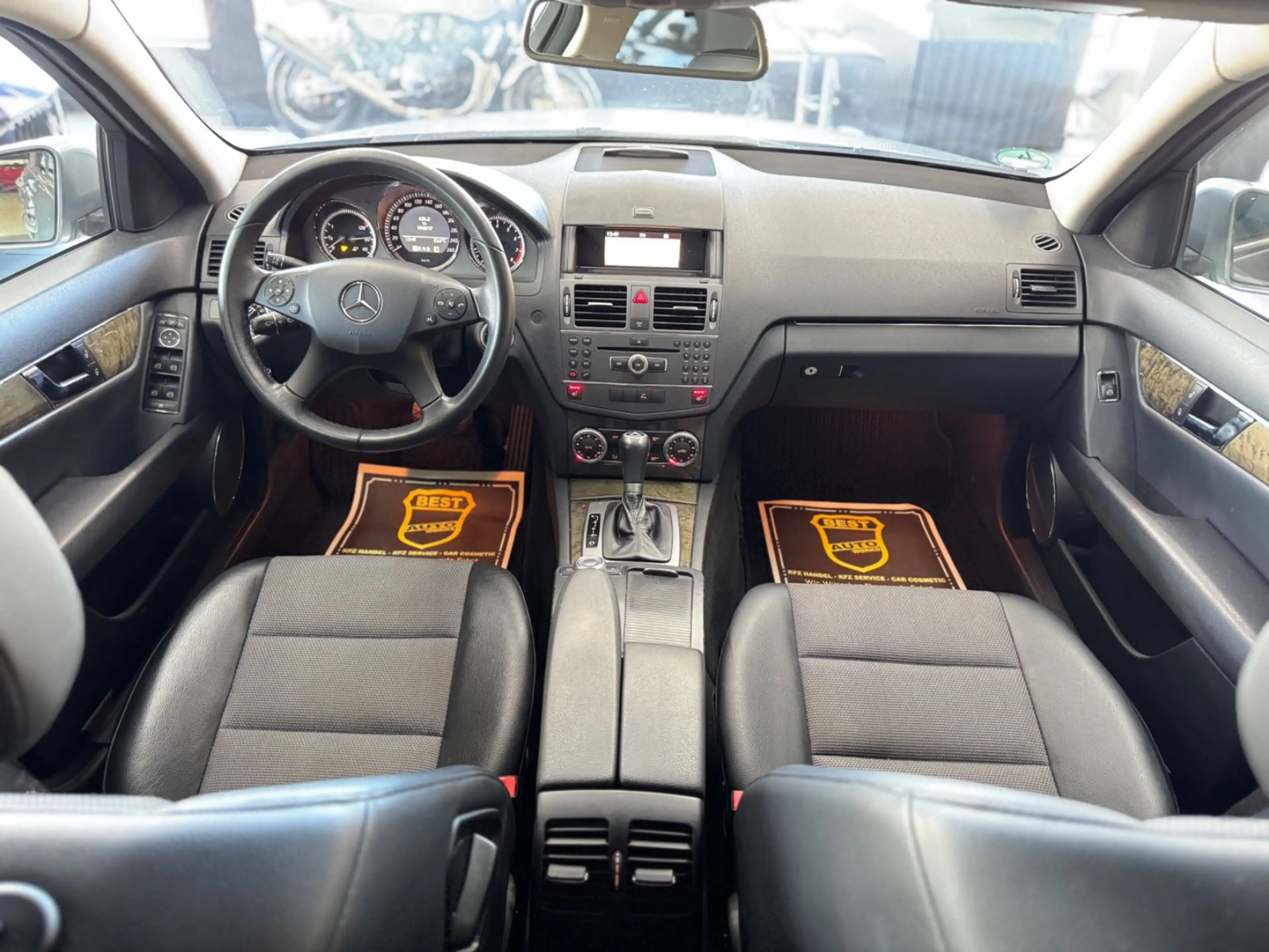 Mercedes-Benz C 250 CGI BlueEfficiency*KLIMA*SHZ*PDC*BI-XENON — photo 13