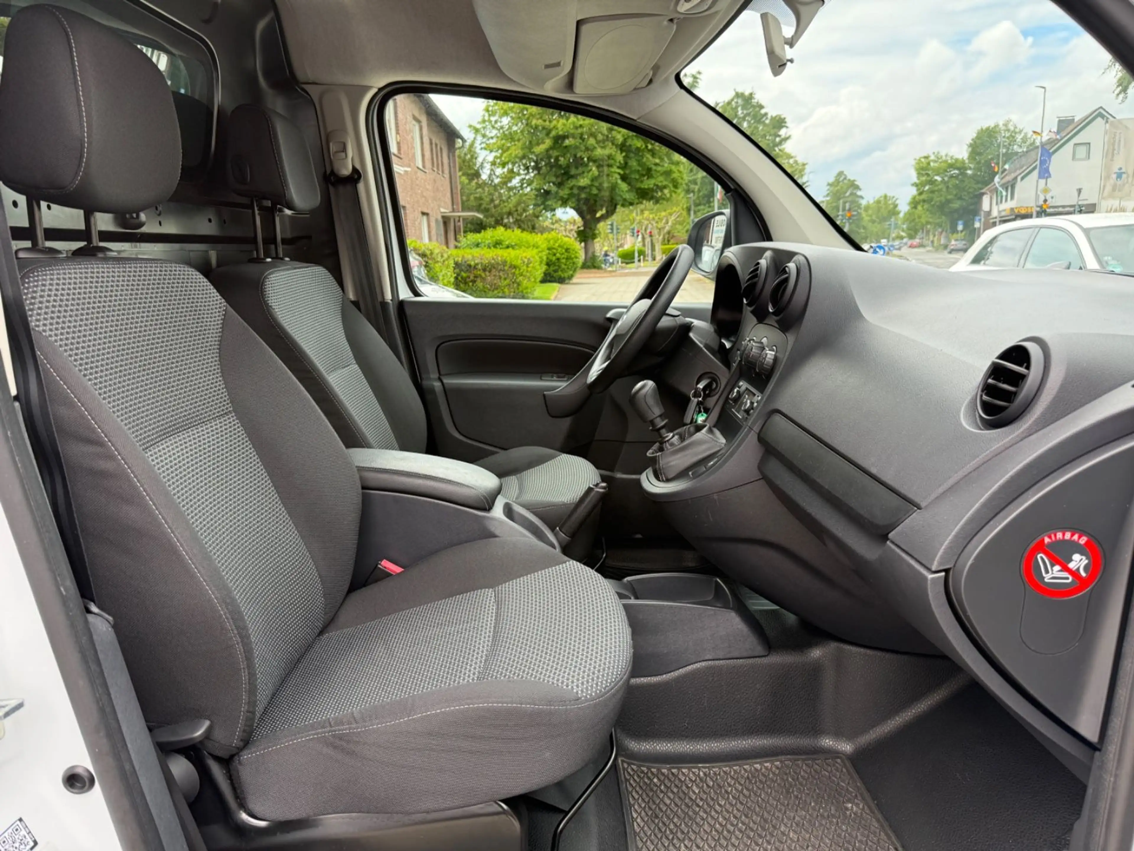 Mercedes-Benz Citan Kasten CDI Extralang *Klima*Navi*1.Hand* — photo 19