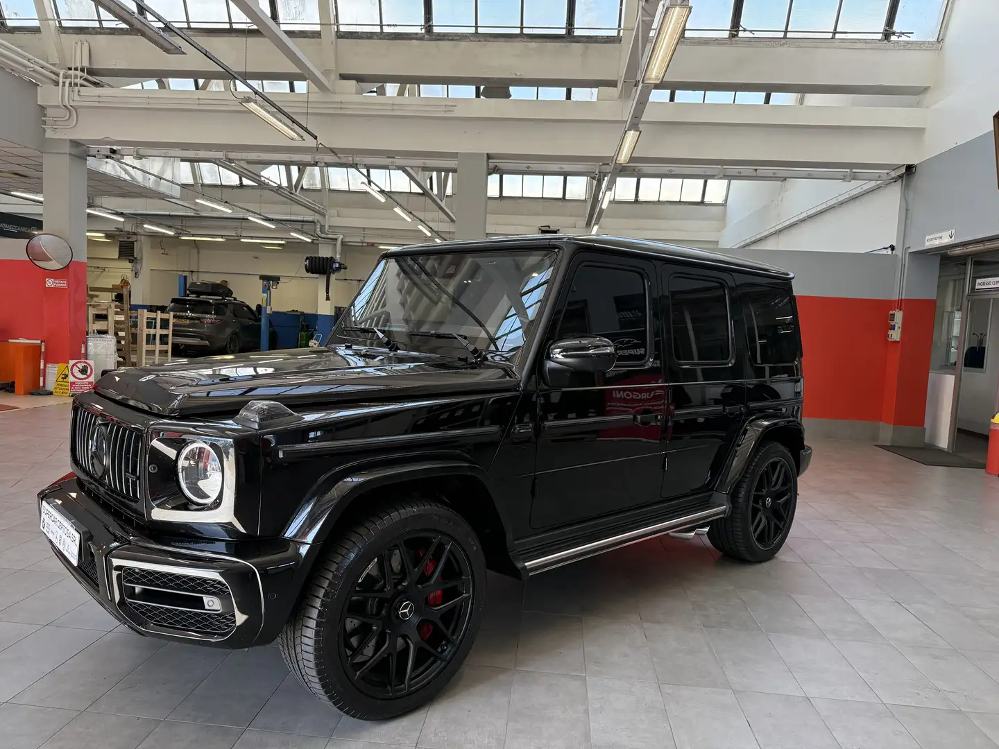 Mercedes-Benz G 63 AMG Premium Plus G MANUFAKTUR 585cv  VERSIONE SPECALE Zwart - 1