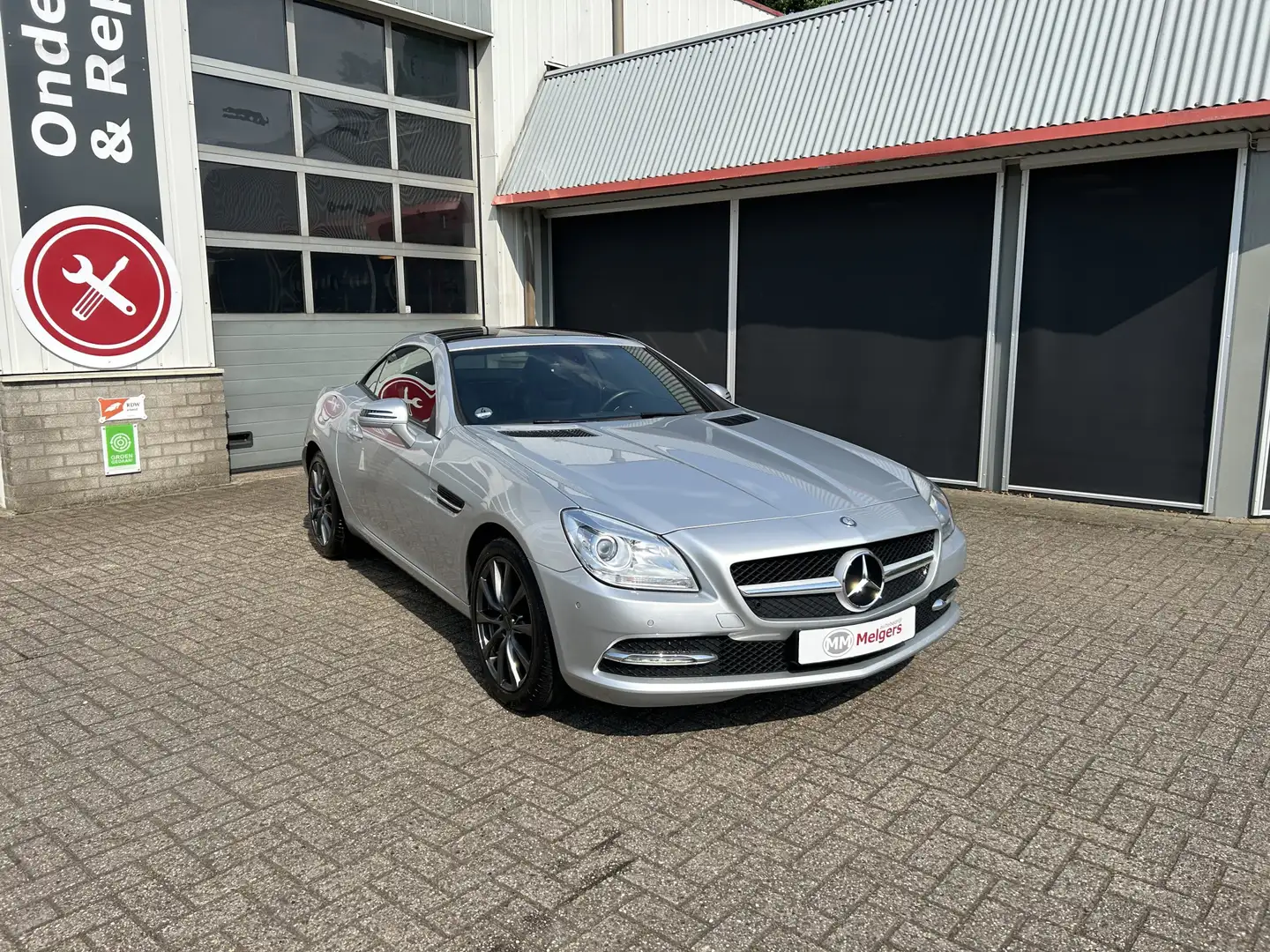 Mercedes-Benz SLK 200 aut | navi | cruise | stoel en nek verwarming 200 Grijs - 1