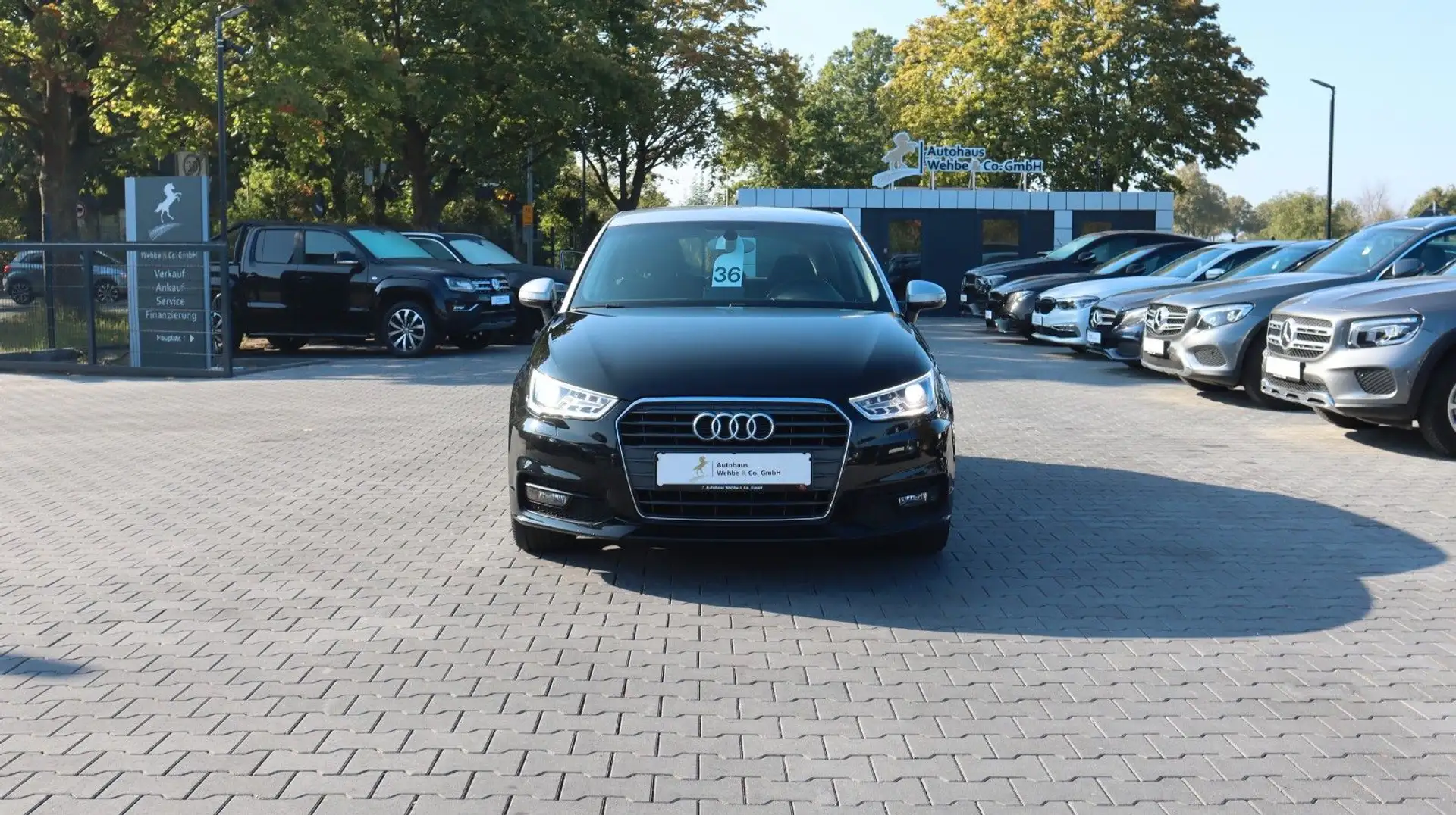 Audi A1 Sportback Sport MMI Bi-Xenon DSP Tempo. PDC Schwarz - 2