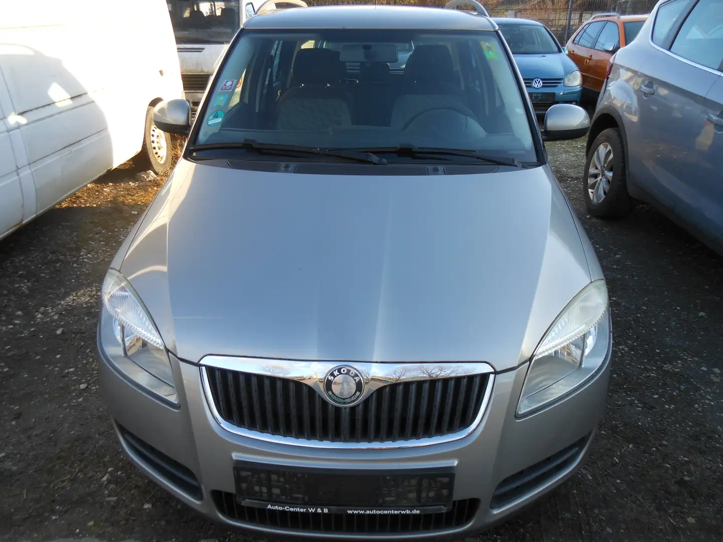 Skoda Fabia Style Edition Gold - 1