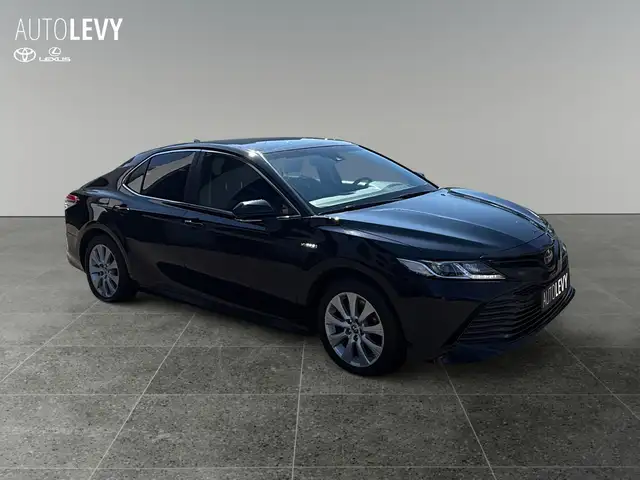 Toyota Camry view 8